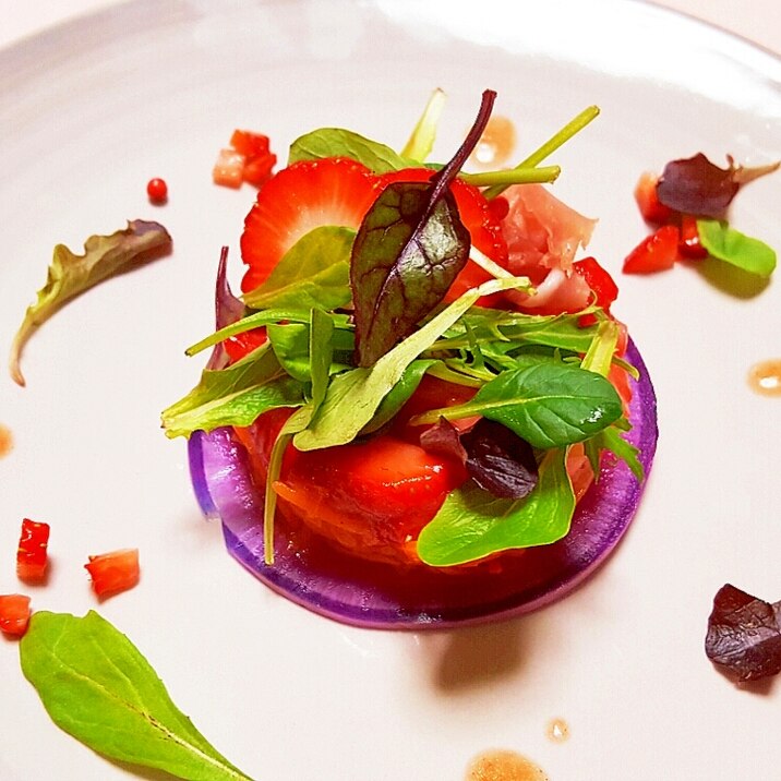 いちごのサラダキャロットラペ風 レシピ 作り方 By スタイルクリエイター瑞穂 楽天レシピ